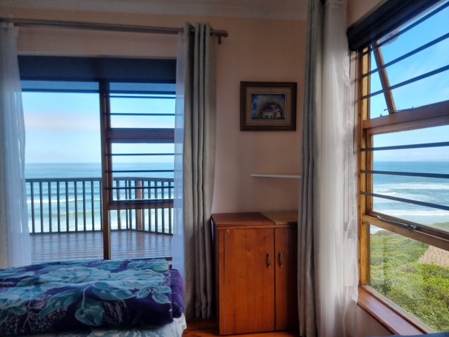 4 Bedroom Property for Sale in Dana Bay Western Cape